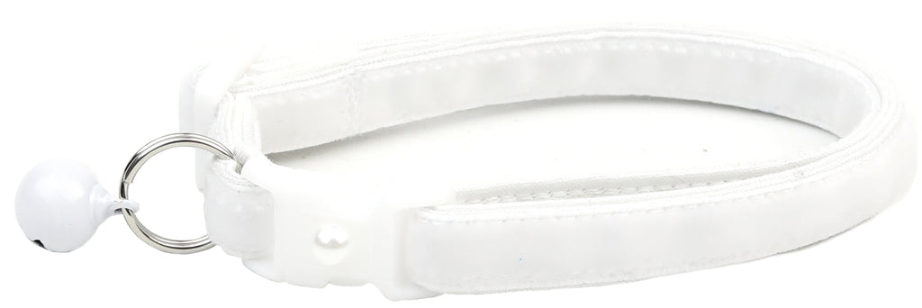 Soft White Velvet Cat Collar-1
