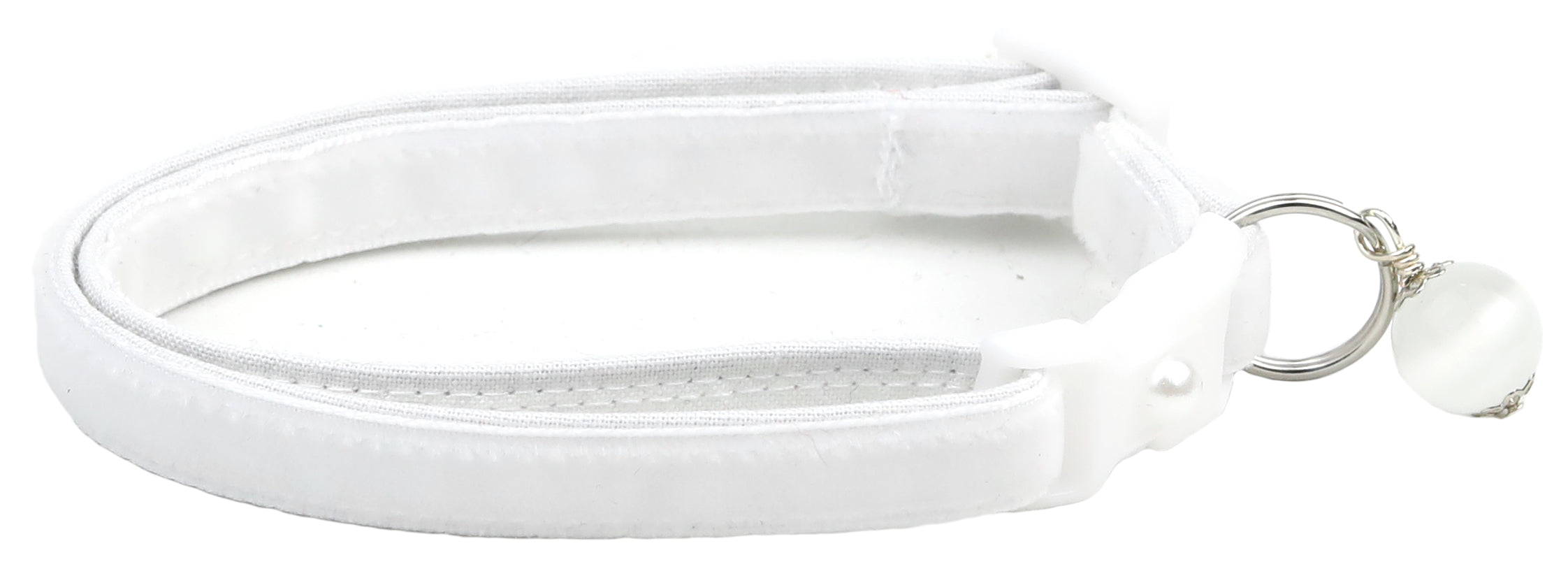 Soft White Velvet Cat Collar-2